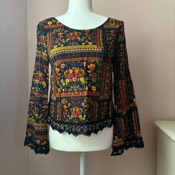 H&M x Coachella Printed Top - Picture 2 of 6